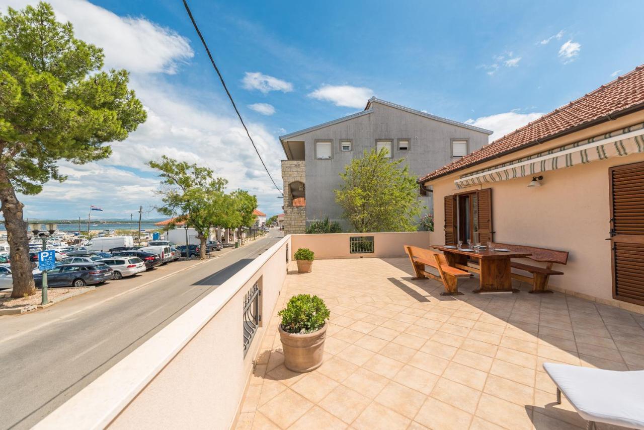 Marica Vila Tkon Exterior foto