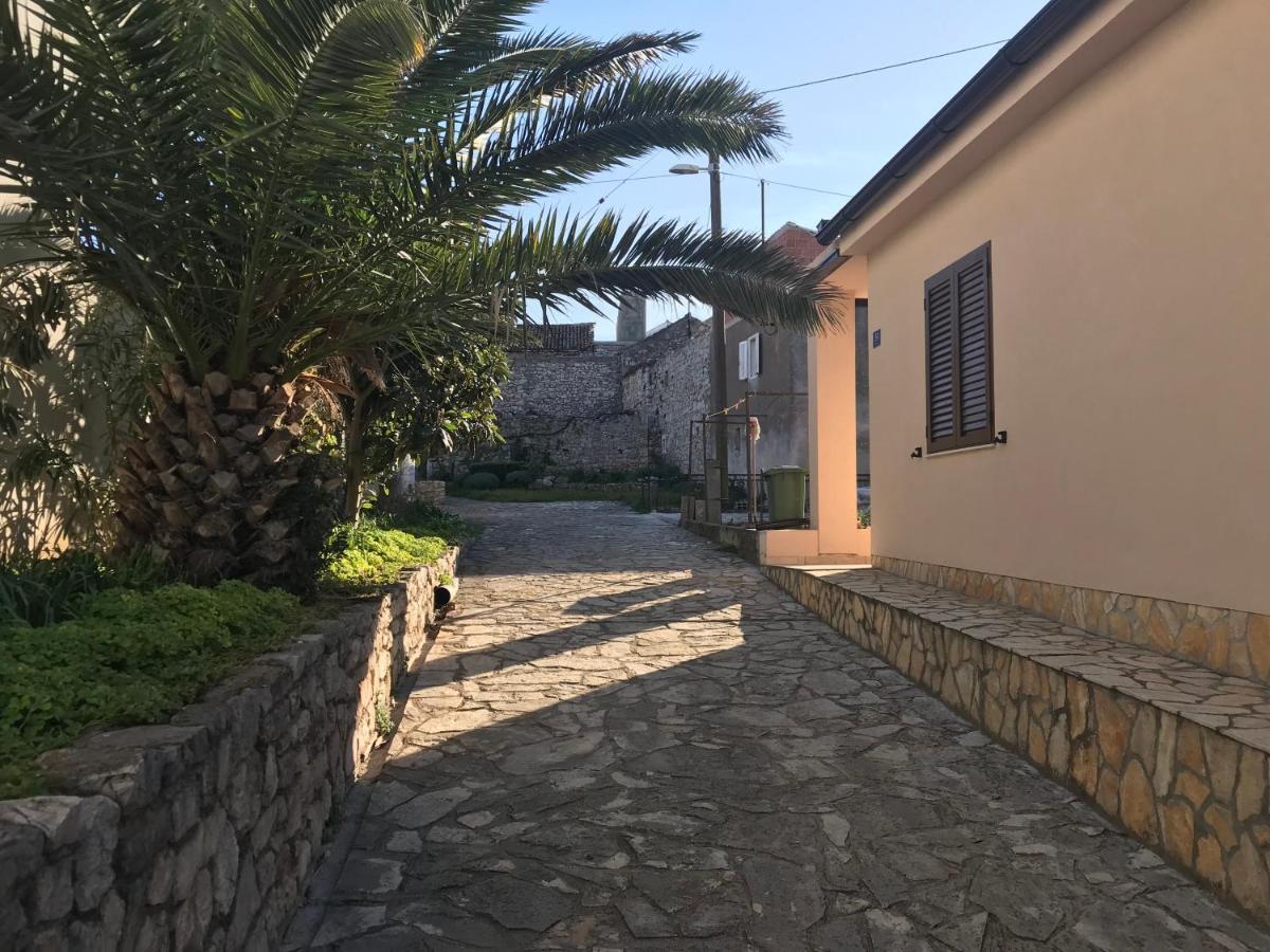 Marica Vila Tkon Exterior foto